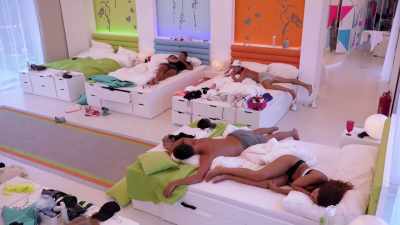 I don't have that
sexual attract‐‐ - Love Island