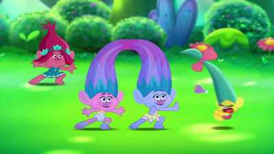 ‐ I don't‐‐
‐ Hi! I'm Satin and we need your
help. - Trolls: TrollsTopia