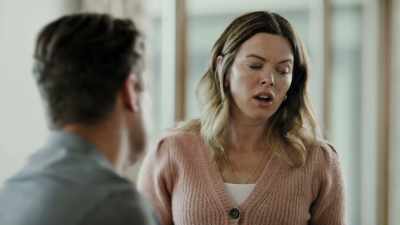 - I don't... I don't really
make friends well. And... - Deadly Wives Club