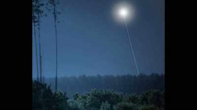 I don't know... 5, 10
seconds, maybe 15 seconds, - Truth Hunter
