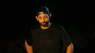 I don't know a lot
about his operation, - Deadliest Catch: Bloodline