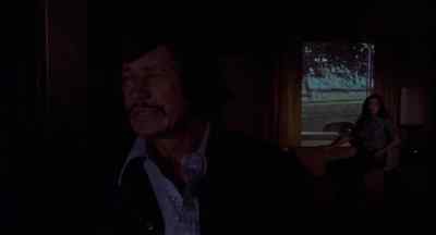 I don't know how much longer
that Renda's gonna wait. - Mr. Majestyk