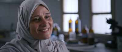 I don't know how
to get feelings from bones, - Secrets of the Saqqara Tomb