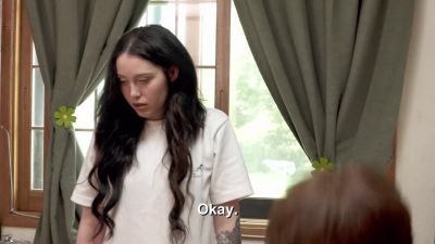 I DON'T KNOW HOW TO TURN ON THE SHOWER. - 90 Day Fiancé: The Other Way