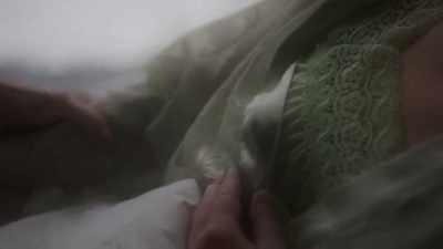 I don't know how weak she is, - Inside the Mind of a Con Artist