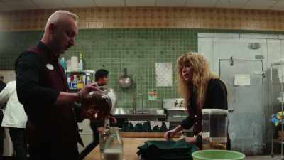 I don't know, it just, it,
it doesn't make any sense. - Poker Face