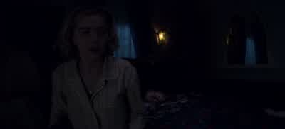 I don't know, Salem, I need help, I need-- - Chilling Adventures of Sabrina