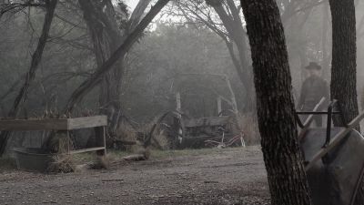 I don't know if the kids are here, - Fear the Walking Dead