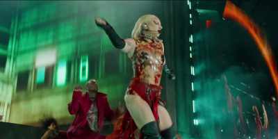 ♪ I don't know what to do
You don't know what to say ♪ - Gaga Chromatica Ball
