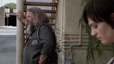 I don't know what happened
between you and Gemma. - Sons of Anarchy