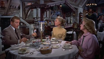 I don't know what he's up to - White Christmas