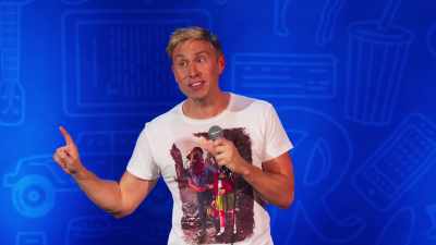 I don't know what the fuck
she thought I was doing. - Russell Howard: Recalibrate