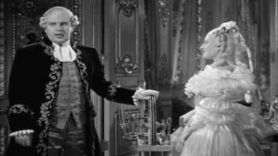 - I don't like that fellow.
- Philippe? - Marie Antoinette