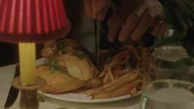 I don't like my food to touch. - Julia