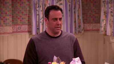 - I don't like them
not talking to each other. - Everybody Loves Raymond