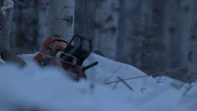 I don't like working
with this tool. - Life Below Zero: Next Generation