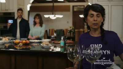 I don't mean to make
you uncomfortable, - Curious Caterer: Fatal Vows