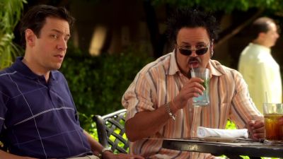 I don't mind that.
Mm-mmm. - Burn Notice