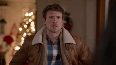 I so don't need to stand
here and listen to this. - Believe in Christmas