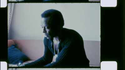 I don't regret,
I don't forget, but I still love. - Miles Davis: Birth of the Cool