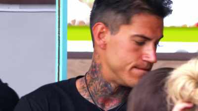 I don't regret,
I don't regret anything - Love Island