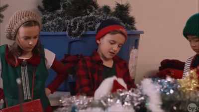 I don't remember him ever performing it,
but it must have been pretty special. - 48 Christmas Wishes