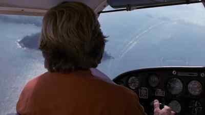 I don't see anything, Tom. - Killer Fish