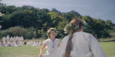 - I don't speak Swedish.
- What? - Midsommar