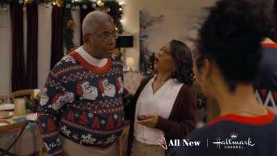 I don't suppose I could get
a quick chiropractic adjustment? - The Santa Stakeout