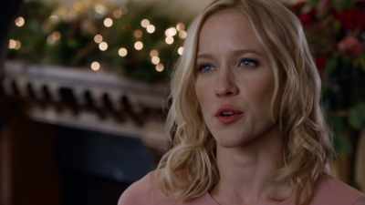 I don't think that going to the
party is a great idea for me. - Royal New Year's Eve