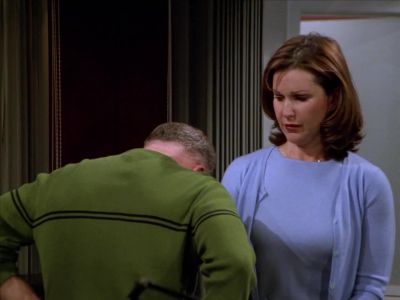 I don't think I could face this alone. - Frasier