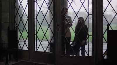 I don't think I'm going in there. - Night of Dark Shadows