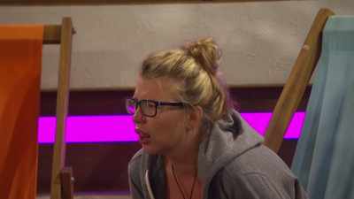 I don't think
it'll even cross her mind, - Love Island