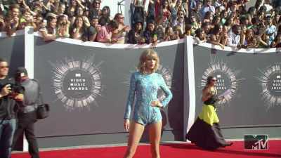 I don't think
it's an overestimation to say - Taylor Swift vs Scooter Braun: Bad Blood