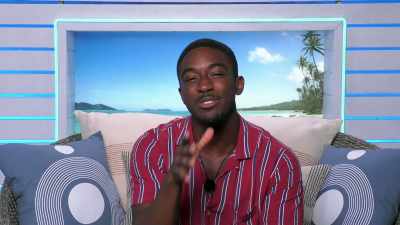 I DON'T THINK SHE THINKS CARO IS
BAD FOR ME, BUT SHE DOESN'T KNOW - Love Island