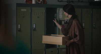 I don't think she even told Ruth.
Norma told her. - Dancing on Glass