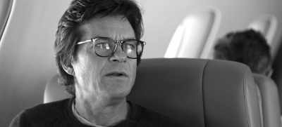I don't think... [stammers]
we're not halfway
done with the flight, - SmartLess: On the Road