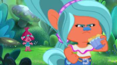 I don't think there's any way
to know who left that cupcake. - Trolls: TrollsTopia