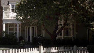 I DON'T THINK
THIS'LL LAST TOO LONG. - Pretty Little Liars