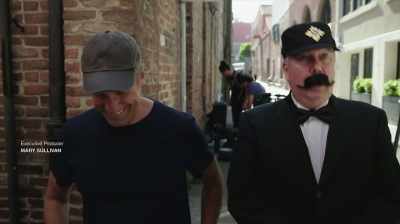 I don't think he was
born or raised in san francisco. - Six Degrees with Mike Rowe