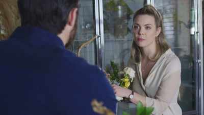 I don't turn my back on my
friends or my responsibilities. - The Wedding Arrangement