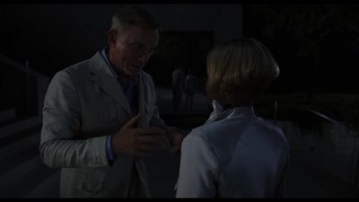I don't understand. - Glass Onion: A Knives Out Mystery
