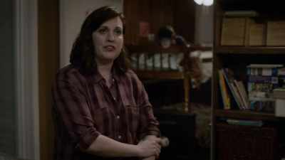 - I don't understand.
- [sighs] - Good Girls