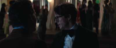 I don't understand that.
How can you just walk away? - The Offer