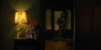 I don't wanna see you anymore.
Get up there! - Chucky