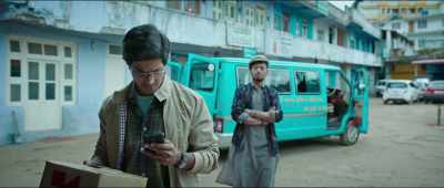 I don't want a new mobile plan.Hang up! - Karwaan