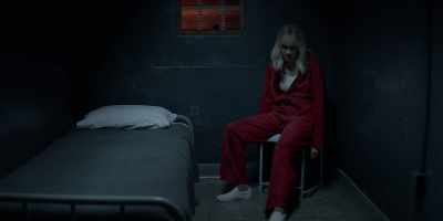 "I don't want to be anybody's
prisoner. - Batwoman