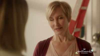I don't want to be running
a big business, - A Brush with Love