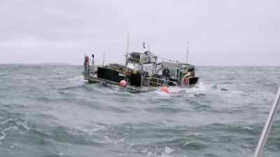 I don't want to get
that close to them. - Bering Sea Gold