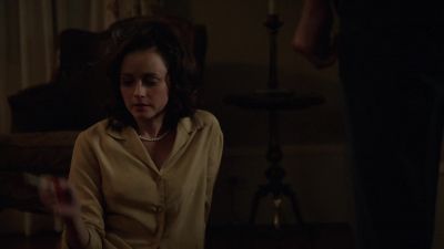 I don't want to Ieave you here. - Mad Men